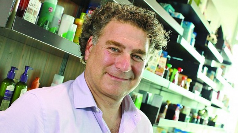 Irwin Simon, Hain Celestial